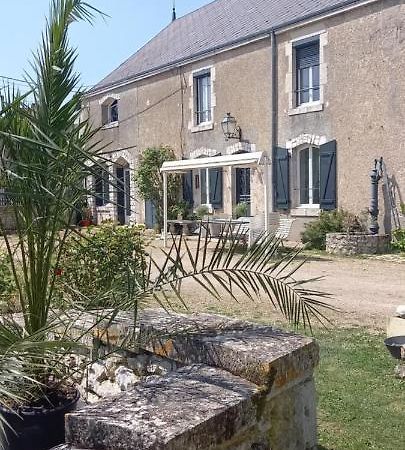 La Maison Josnes De Mady Exteriör bild