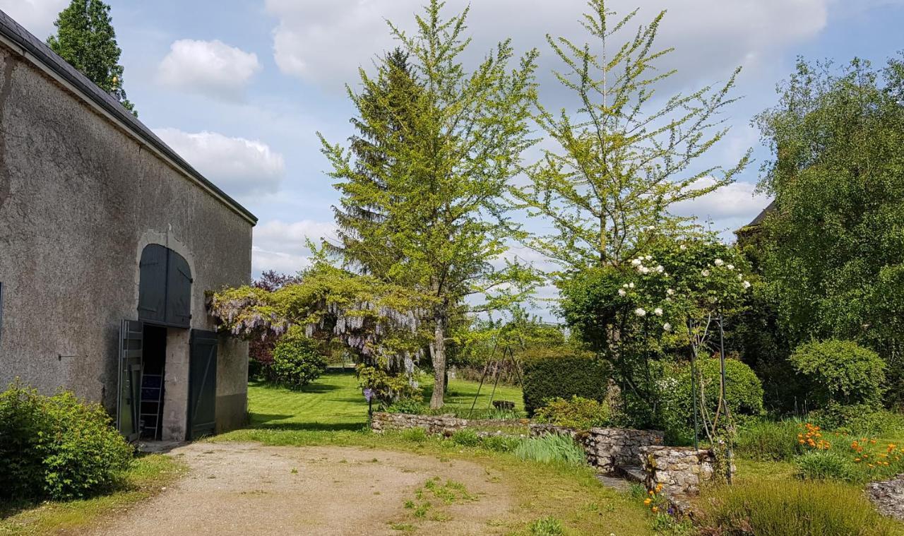 La Maison Josnes De Mady Exteriör bild